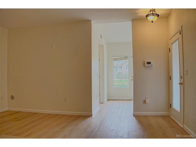18201 E Greenwood Dr A, Aurora, CO 80013