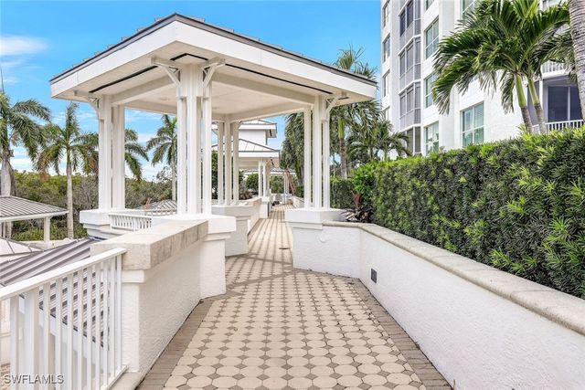 315 DUNES BLVD T-01, Naples, FL 34110