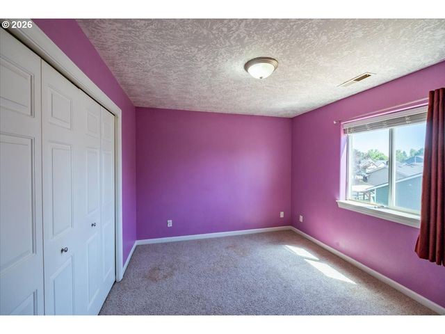 4199 GERANIUM Loop, Salem, OR 97305