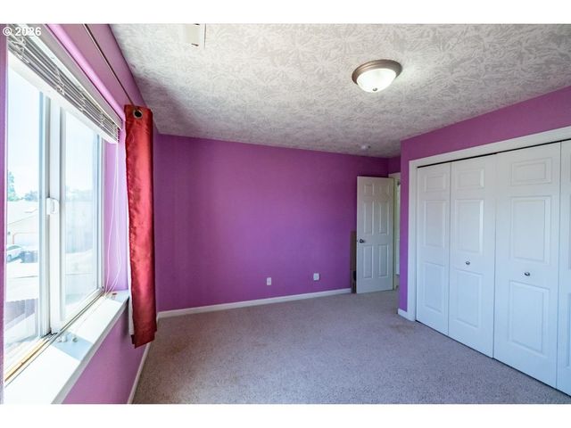 4199 GERANIUM Loop, Salem, OR 97305