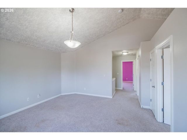 4199 GERANIUM Loop, Salem, OR 97305