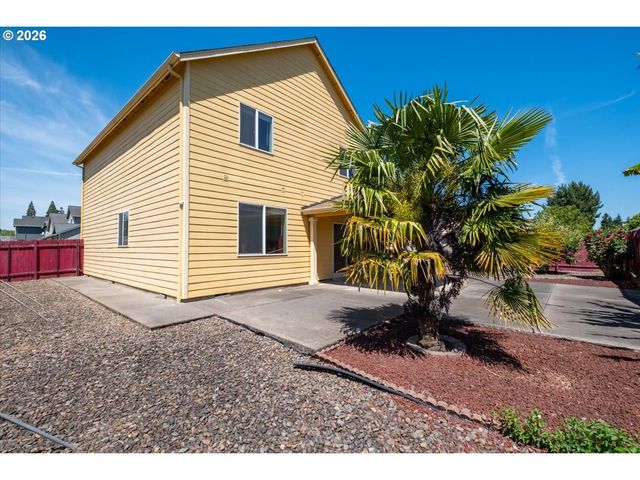 4199 GERANIUM Loop, Salem, OR 97305