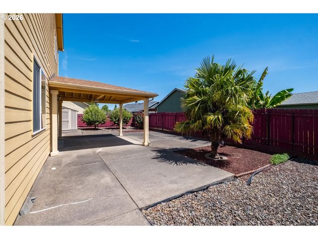 4199 GERANIUM Loop, Salem, OR 97305