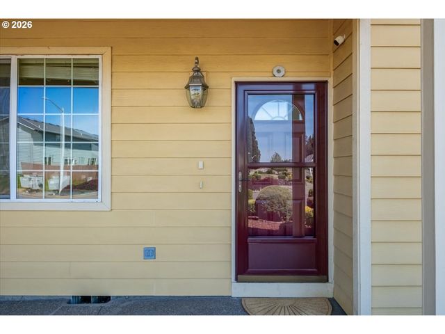 4199 GERANIUM Loop, Salem, OR 97305