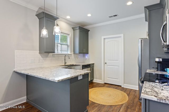 253 Legacy Lakes Way, Aberdeen, NC 28315