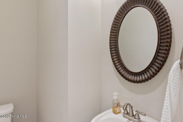 253 Legacy Lakes Way, Aberdeen, NC 28315