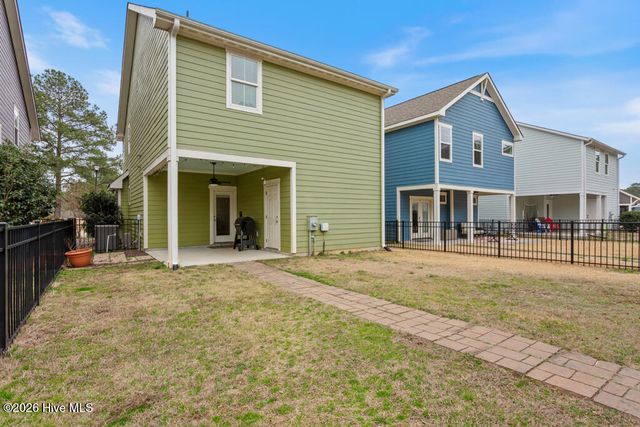 253 Legacy Lakes Way, Aberdeen, NC 28315