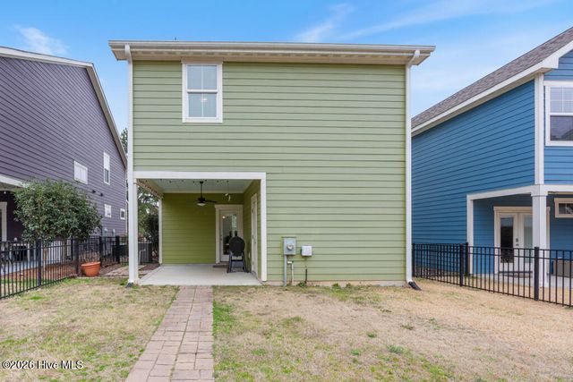 253 Legacy Lakes Way, Aberdeen, NC 28315