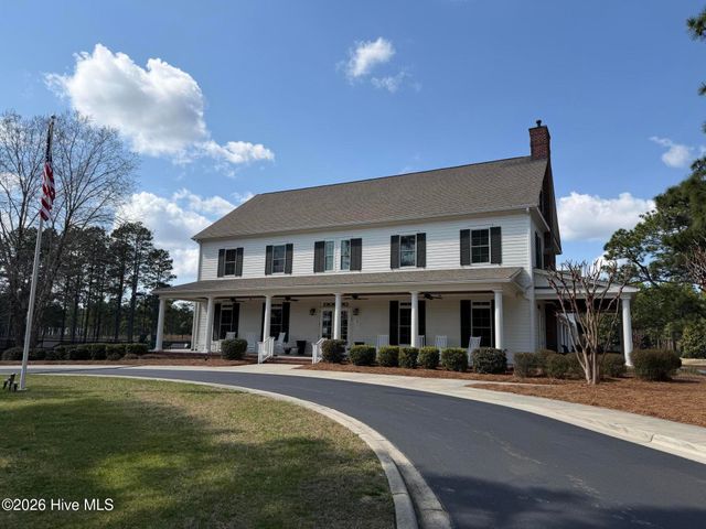 253 Legacy Lakes Way, Aberdeen, NC 28315