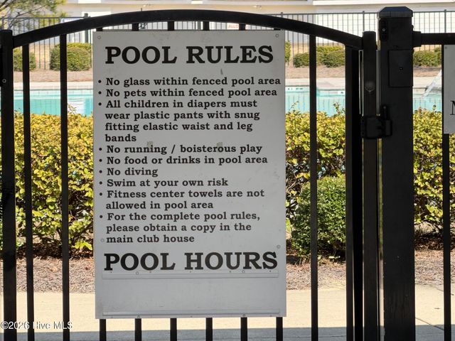 253 Legacy Lakes Way, Aberdeen, NC 28315