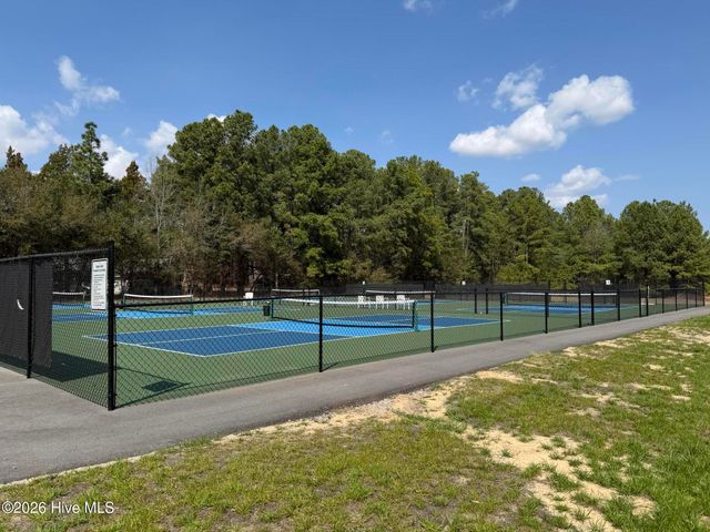 253 Legacy Lakes Way, Aberdeen, NC 28315