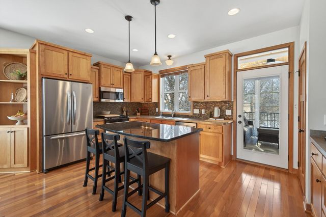 15692 Enfield Avenue N, Hugo, MN 55038