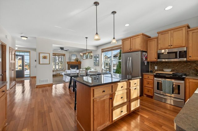 15692 Enfield Avenue N, Hugo, MN 55038