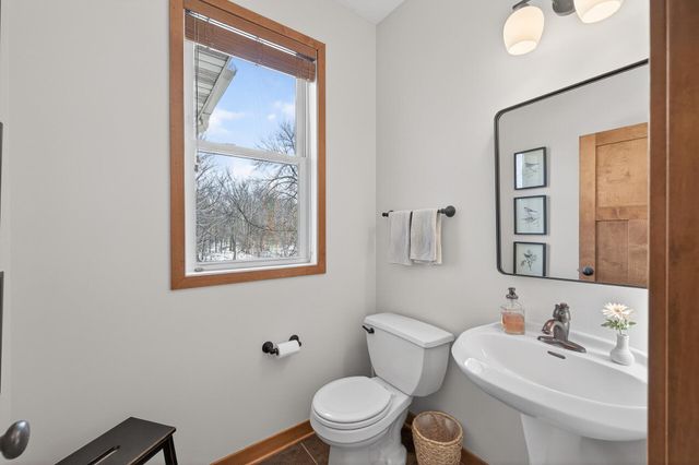 15692 Enfield Avenue N, Hugo, MN 55038