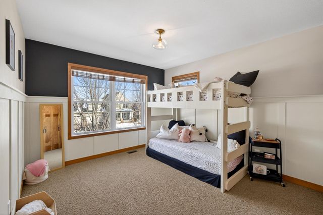 15692 Enfield Avenue N, Hugo, MN 55038