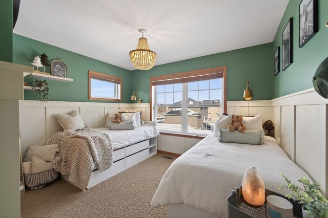 15692 Enfield Avenue N, Hugo, MN 55038