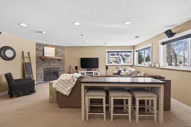 15692 Enfield Avenue N, Hugo, MN 55038