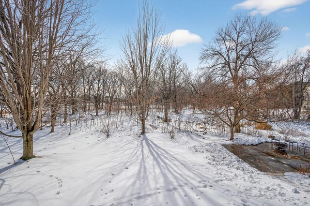 15692 Enfield Avenue N, Hugo, MN 55038