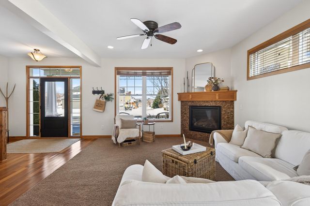 15692 Enfield Avenue N, Hugo, MN 55038