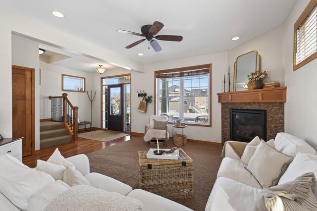 15692 Enfield Avenue N, Hugo, MN 55038