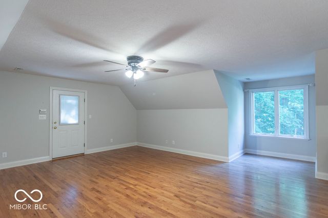8620 Auburn Ridge, Martinsville, IN 46151