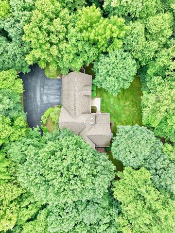 8620 Auburn Ridge, Martinsville, IN 46151