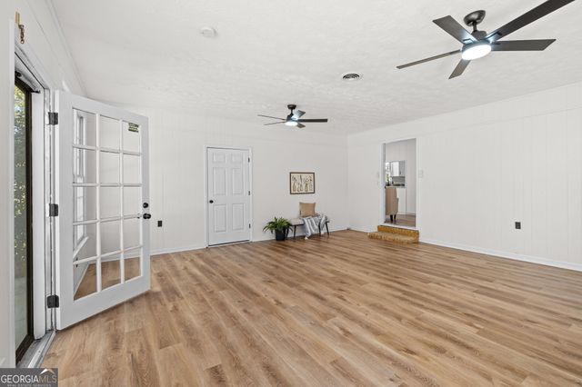 6806 Bay Point Drive, Macon, GA 31220