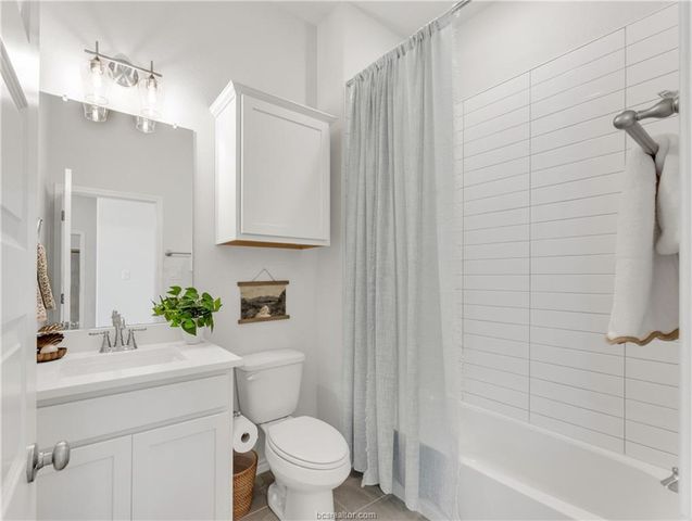 2545 Leyla Lane, College Station, TX 77845