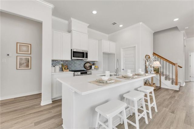 2545 Leyla Lane, College Station, TX 77845