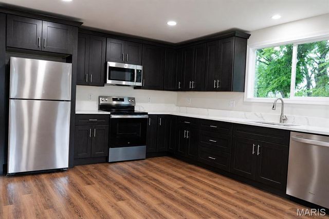 909 Valentine Street, Festus, MO 63028