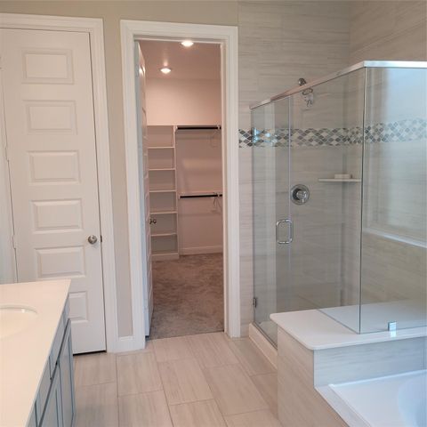 17685 Martin Creek Lane, Conroe, TX 77316