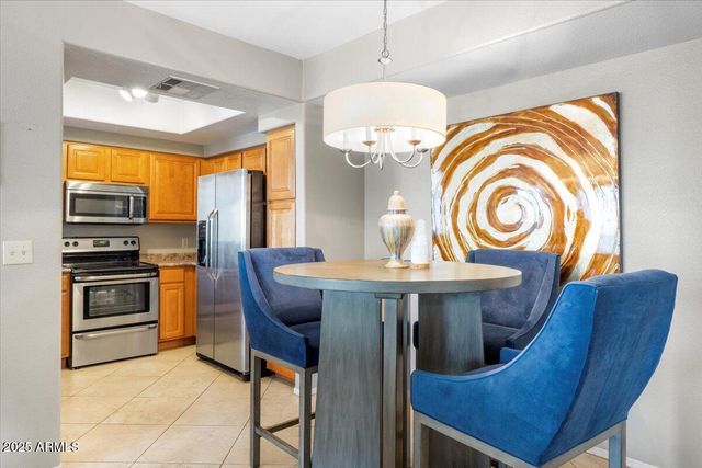 1825 W RAY Road 1132, Chandler, AZ 85224