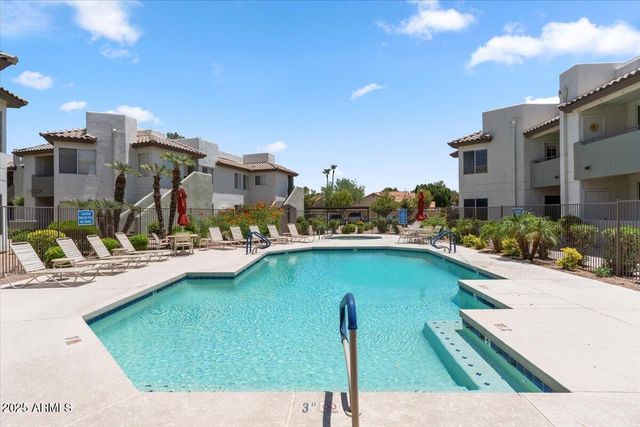 1825 W RAY Road 1132, Chandler, AZ 85224
