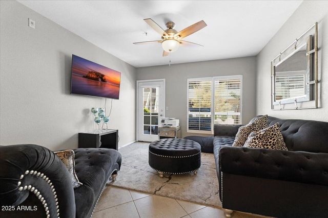 1825 W RAY Road 1132, Chandler, AZ 85224