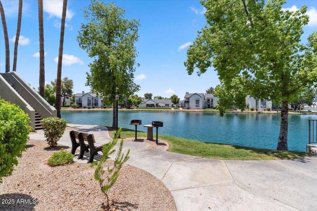 1825 W RAY Road 1132, Chandler, AZ 85224