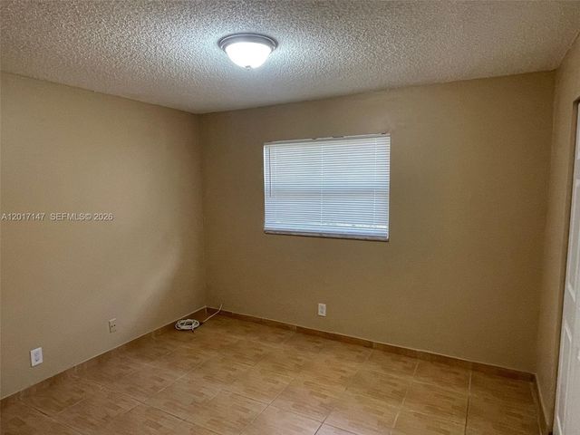 5960 NW 20th St 5960, Lauderhill, FL 33313