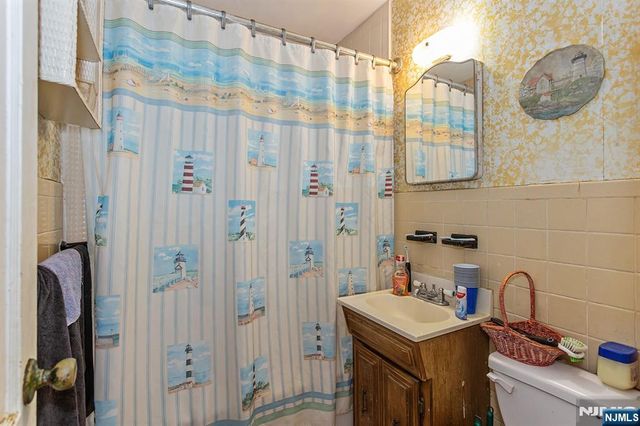 44 Bergen Drive, Little Falls, NJ 07424