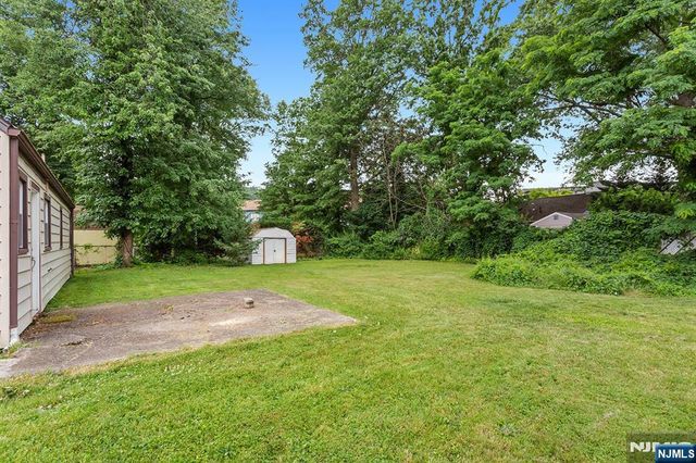 44 Bergen Drive, Little Falls, NJ 07424