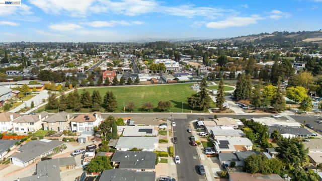 613 Minerva St, Hayward, CA 94544