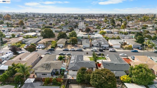 613 Minerva St, Hayward, CA 94544