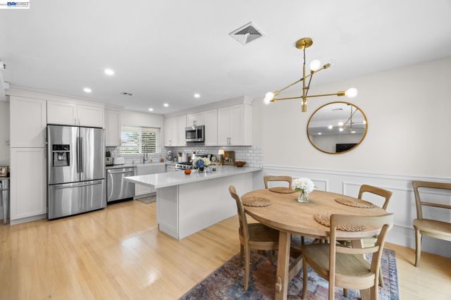 613 Minerva St, Hayward, CA 94544
