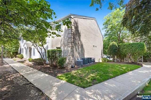 45 Colonial Village Drive 45, Hillsdale, NJ 07642