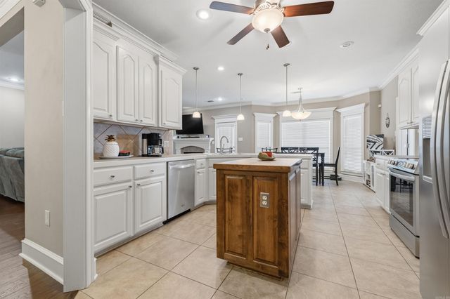 2575 Forest View Drive, Conway, AR 72034