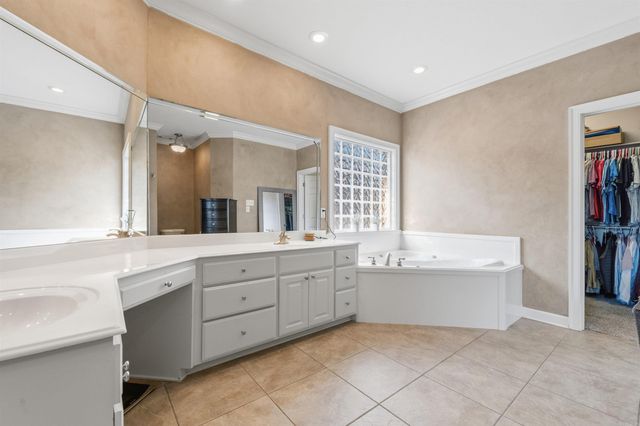 2575 Forest View Drive, Conway, AR 72034