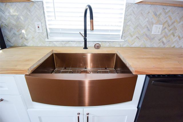 3810 N ARLINGTON AVENUE, Tampa, FL 33603