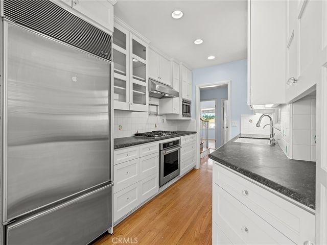 2108 Grandview Avenue, Manhattan Beach, CA 90266