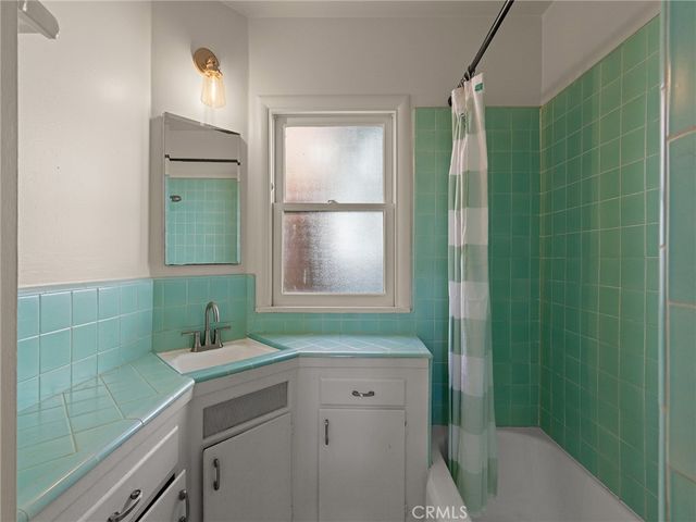 2108 Grandview Avenue, Manhattan Beach, CA 90266