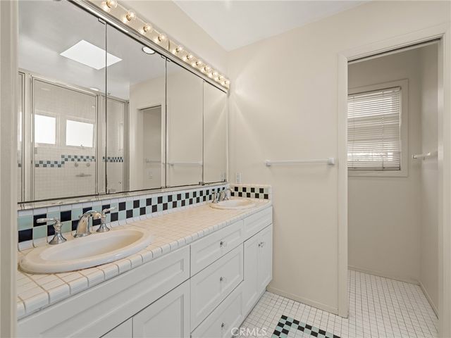 2108 Grandview Avenue, Manhattan Beach, CA 90266