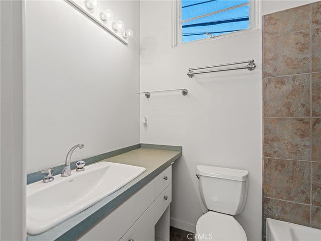 2108 Grandview Avenue, Manhattan Beach, CA 90266