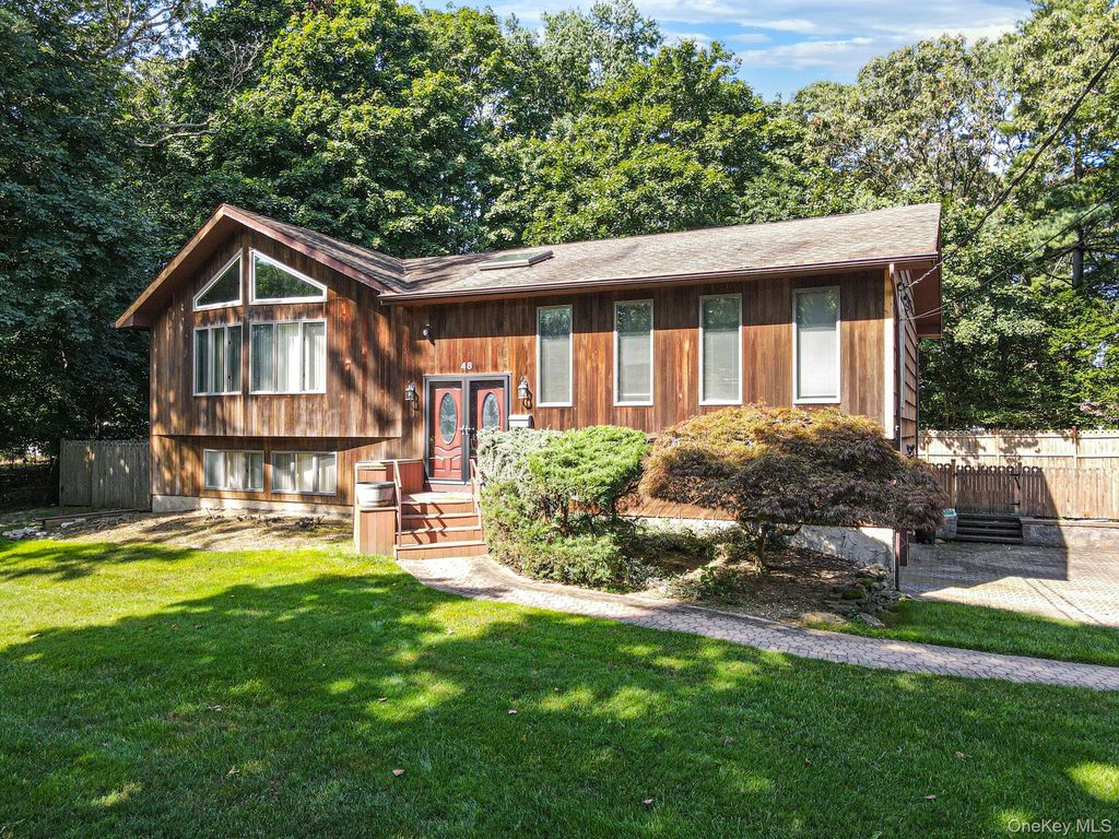 48 Oak Avenue, Smithtown, NY 11787 — exterior